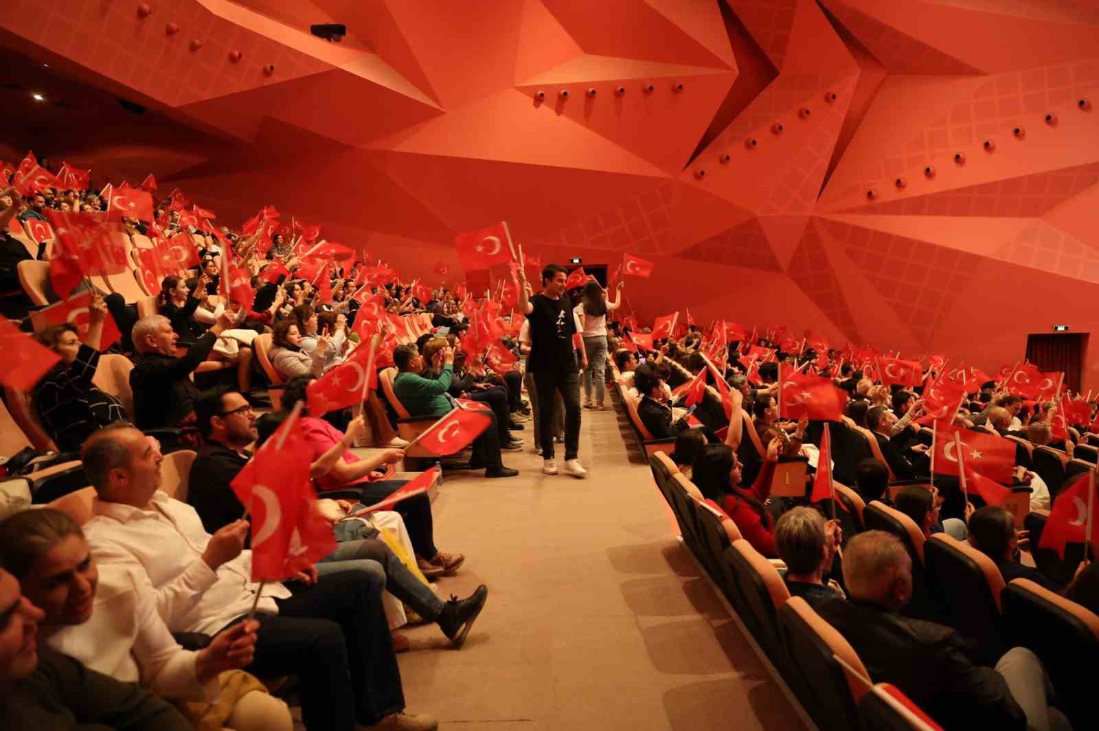 Senfoni Orkestrası’ndan coşkulu 19 Mayıs konseri