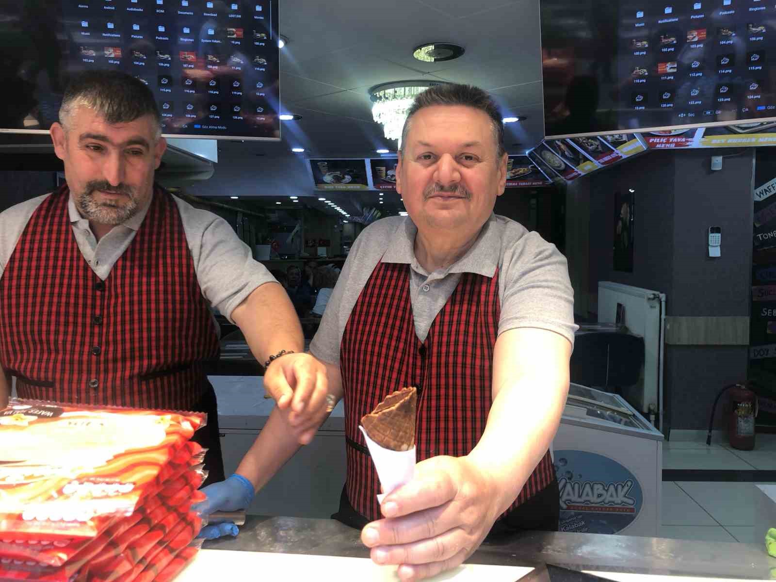 Soğuk havalar dondurma satışlarını yavaşlattı