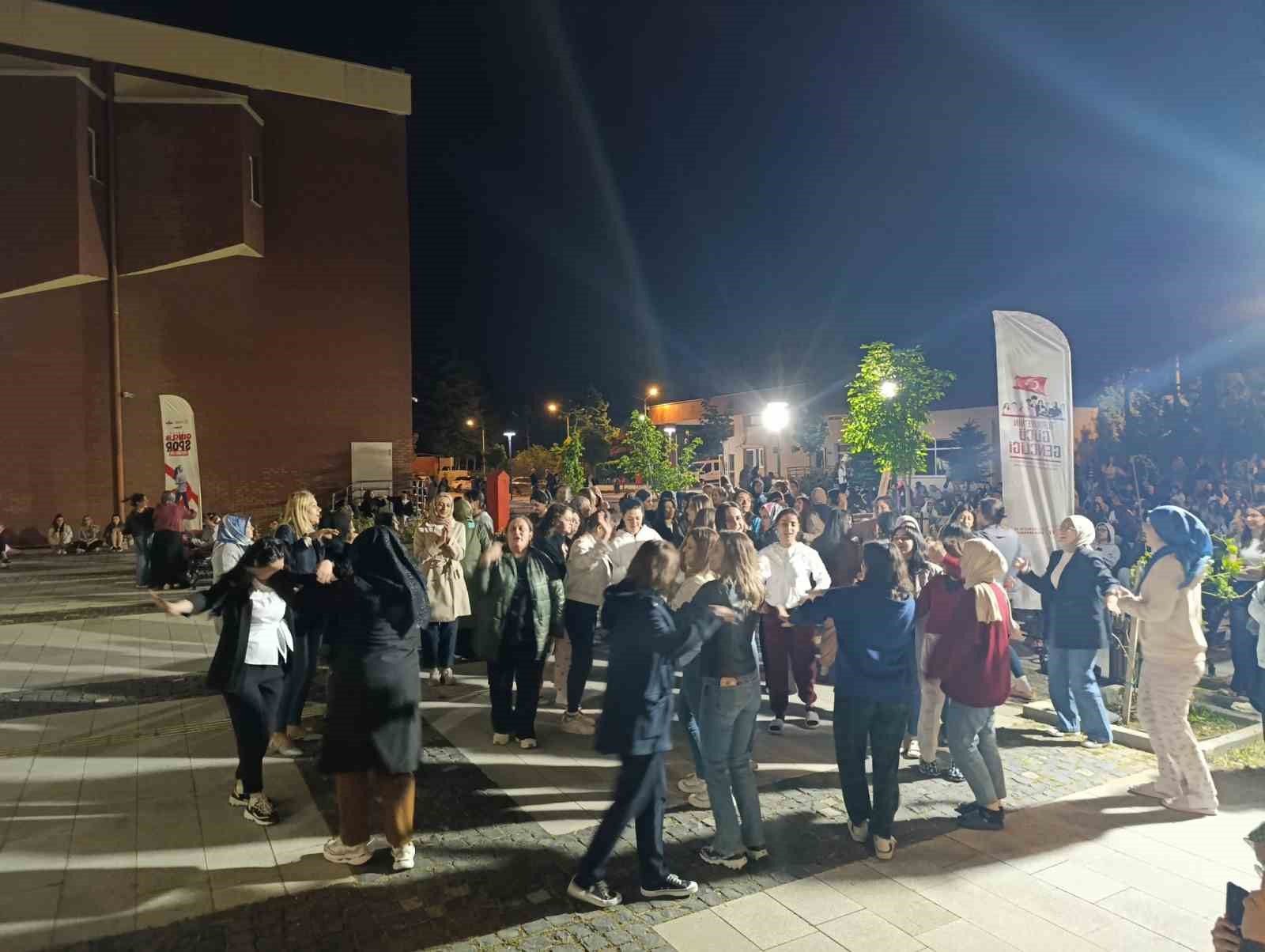 ’Gençlik Konseri’nde büyük coşku yaşandı