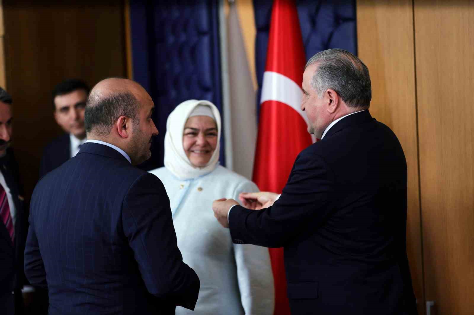 Gürhan Albayrak: 