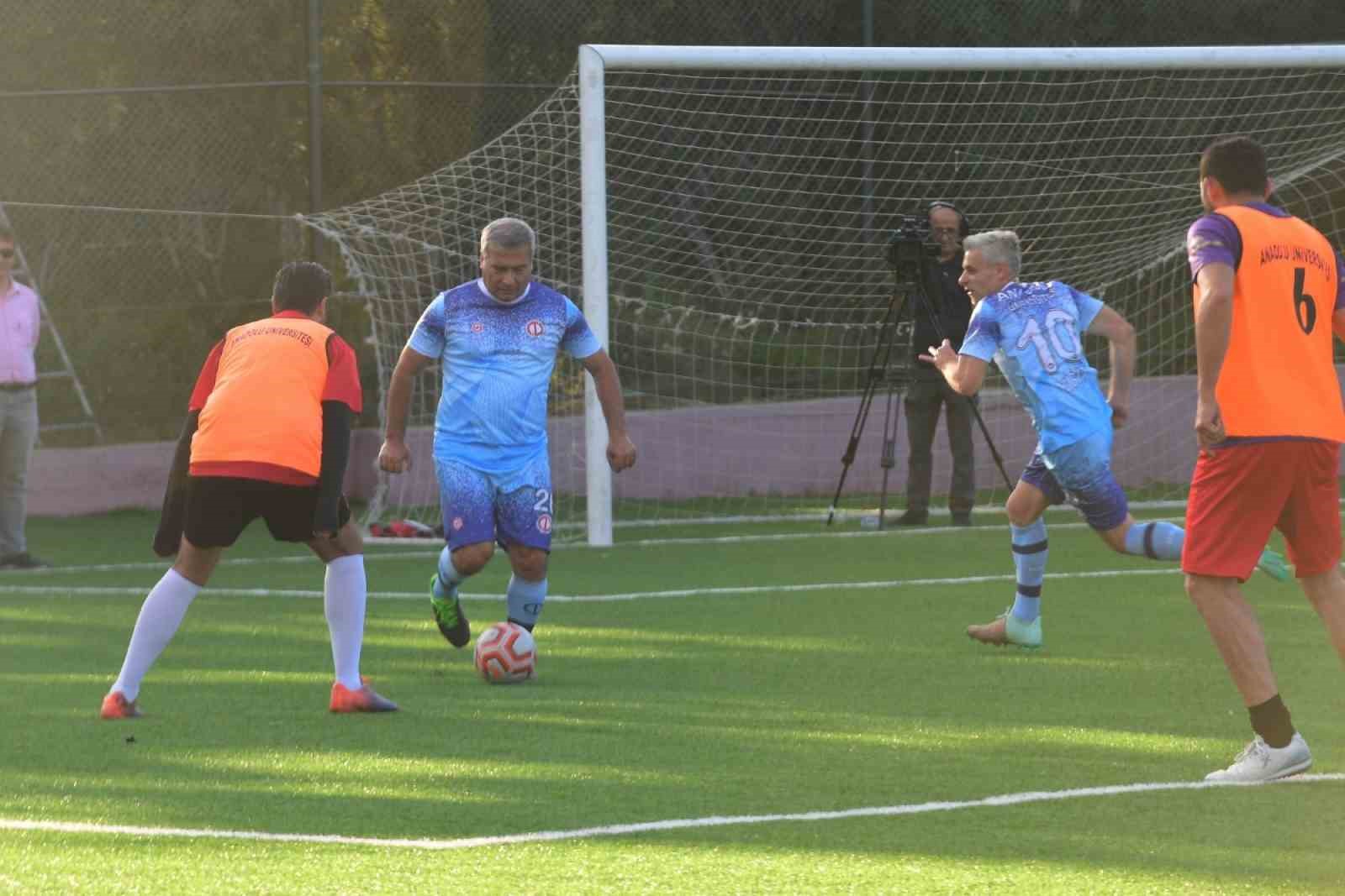 Eskişehir Medya Futbol Turnuvası başladı