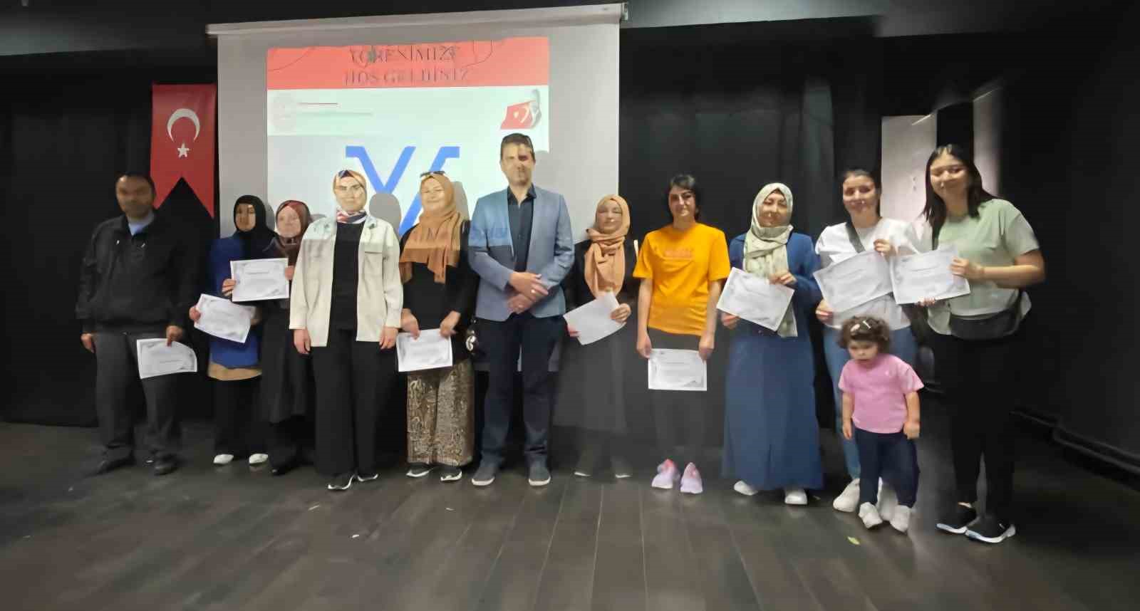 Velilere ‘Velivizyon’ teşekkür belgeleri takdim edildi