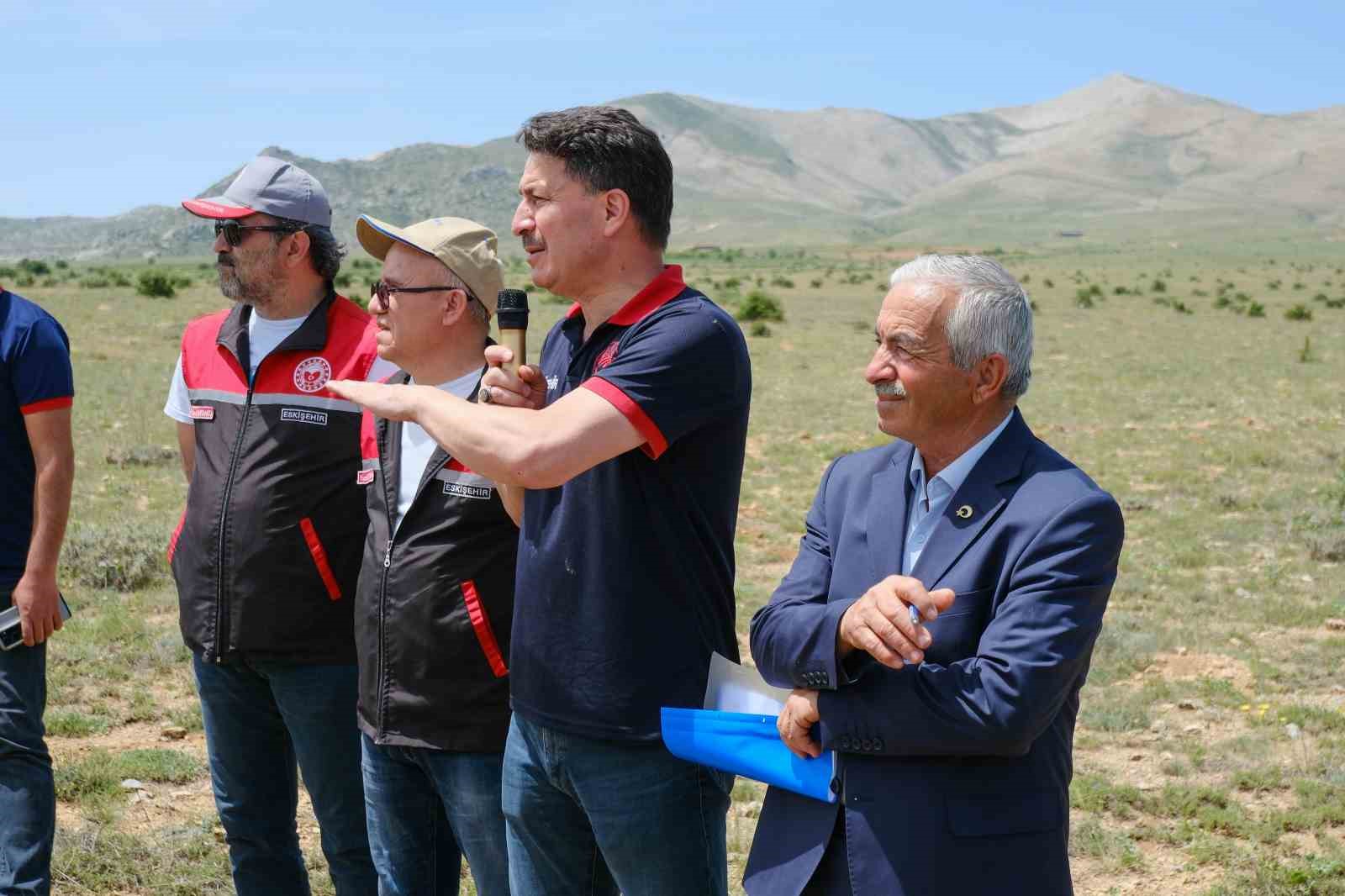 Tarımsal üretim için gübreleme yapılan mera arazisi 3 milyon metrekareye ulaştı