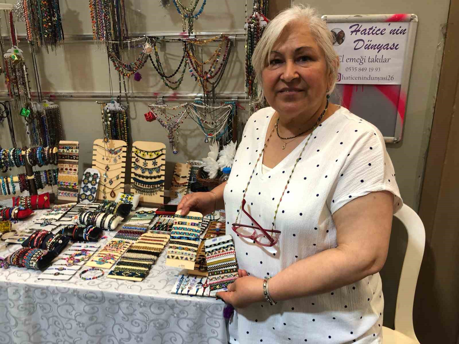 El emeği ile Anneler Günü coşkusu