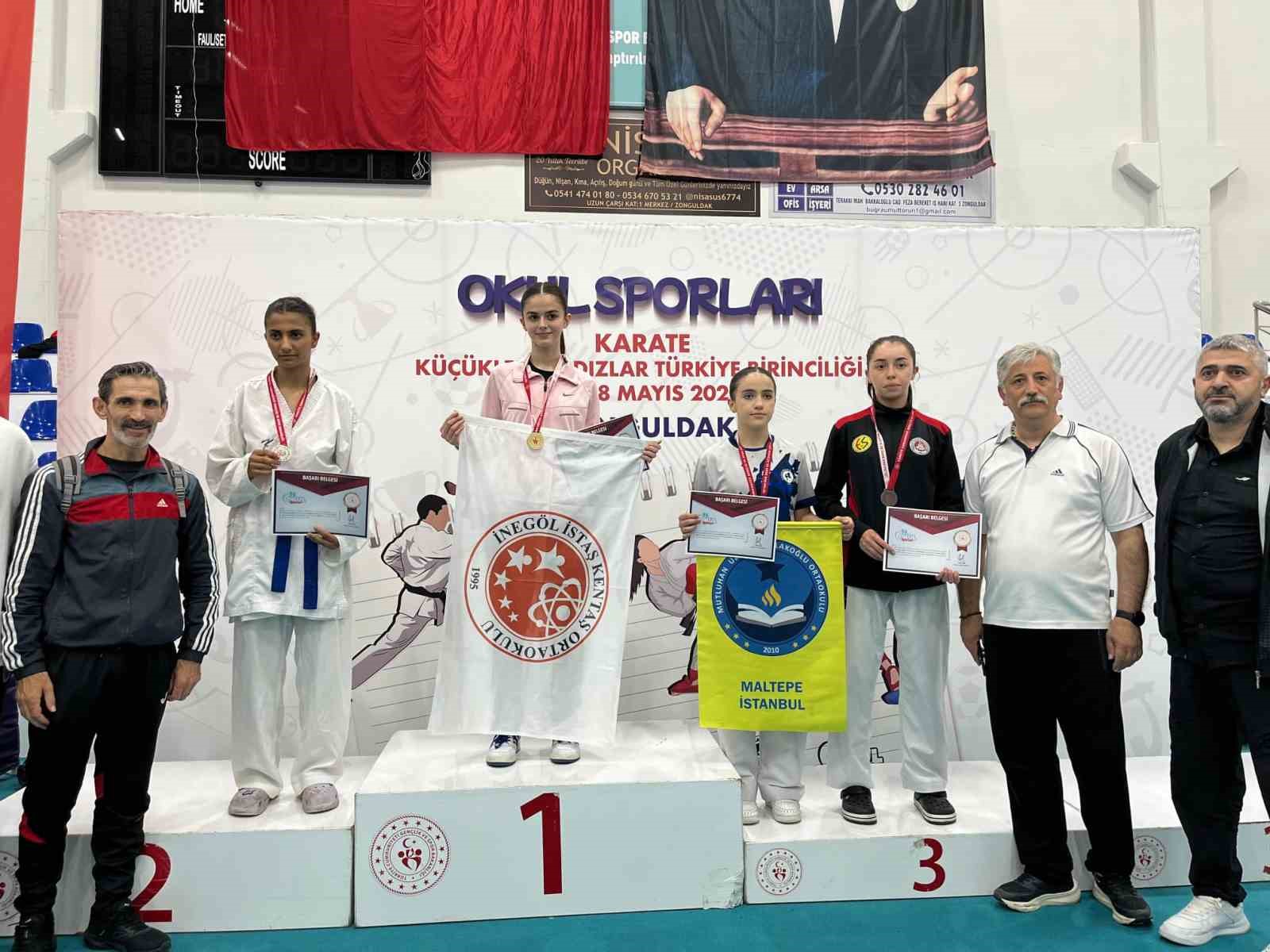 Doğa Açıkgöz, karate şampiyonasında Türkiye 3’üncüsü oldu