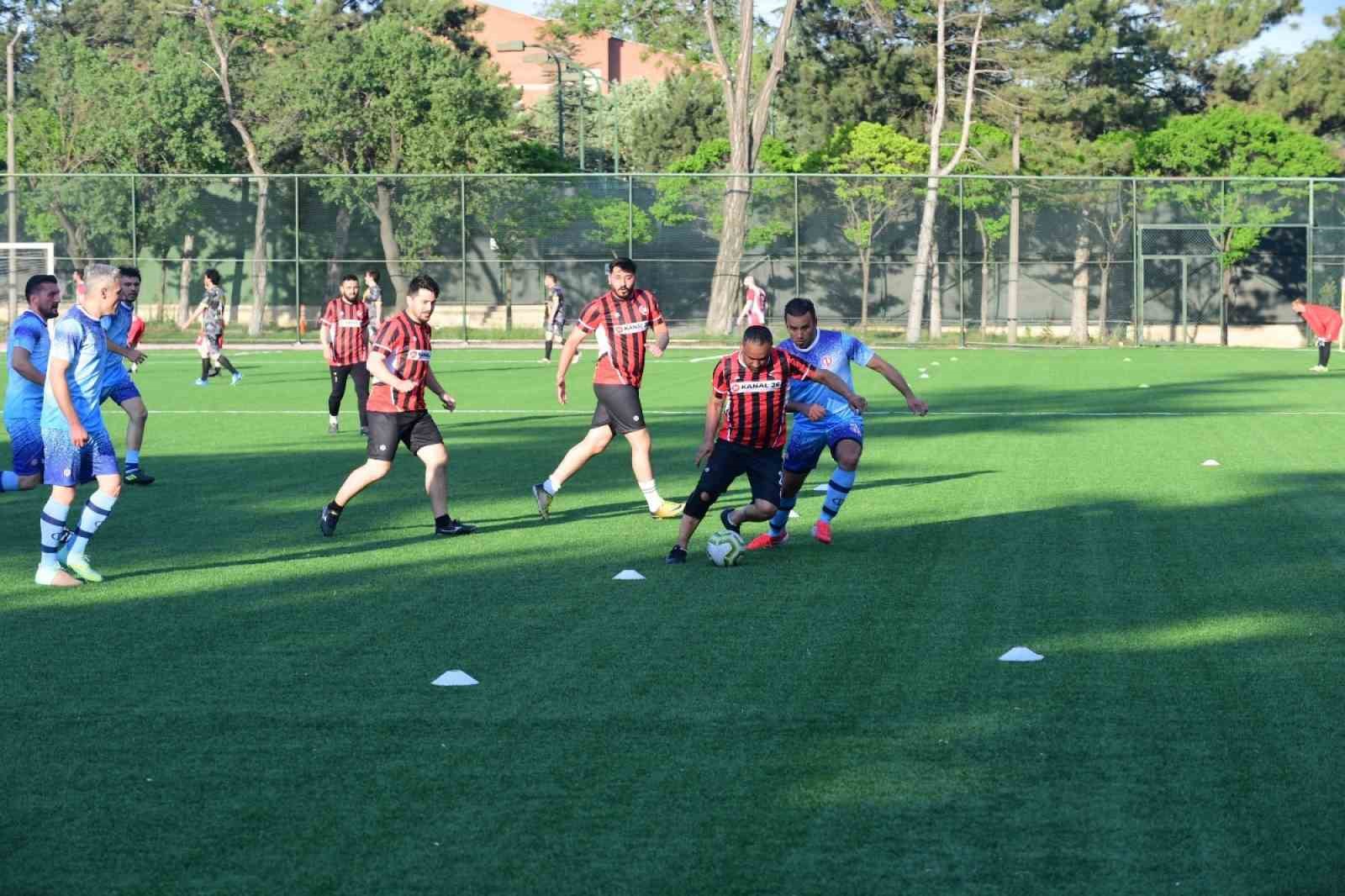 Eskişehir Medya Futbol Turnuvası başladı