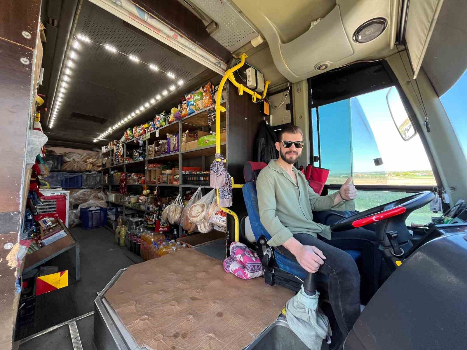 Marketini ’sırtına’ sarıp köyleri gezmeye başladı; “O olmasa aç kalırız”