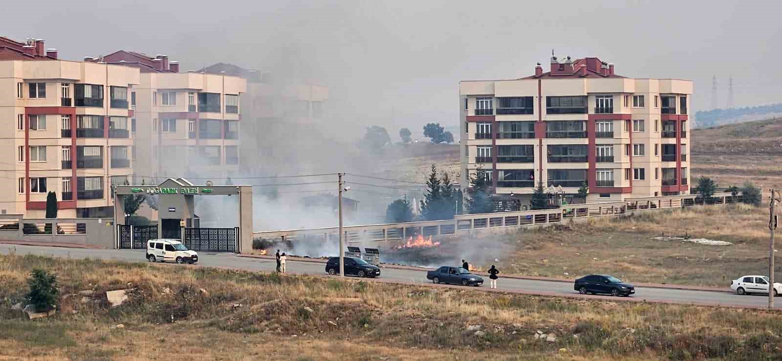 ESKİŞEHİR’DE ÇÖP KONTEYNERİNDE YANGIN: NEDENİ İHMALKÂRLIK