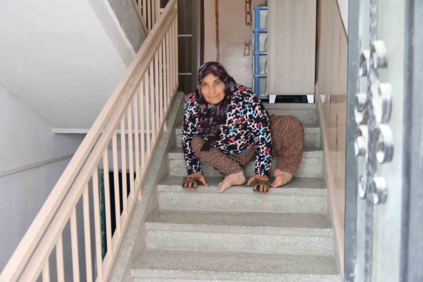 63 yıldır sürünen Hatice teyzenin yürek yakan dramı