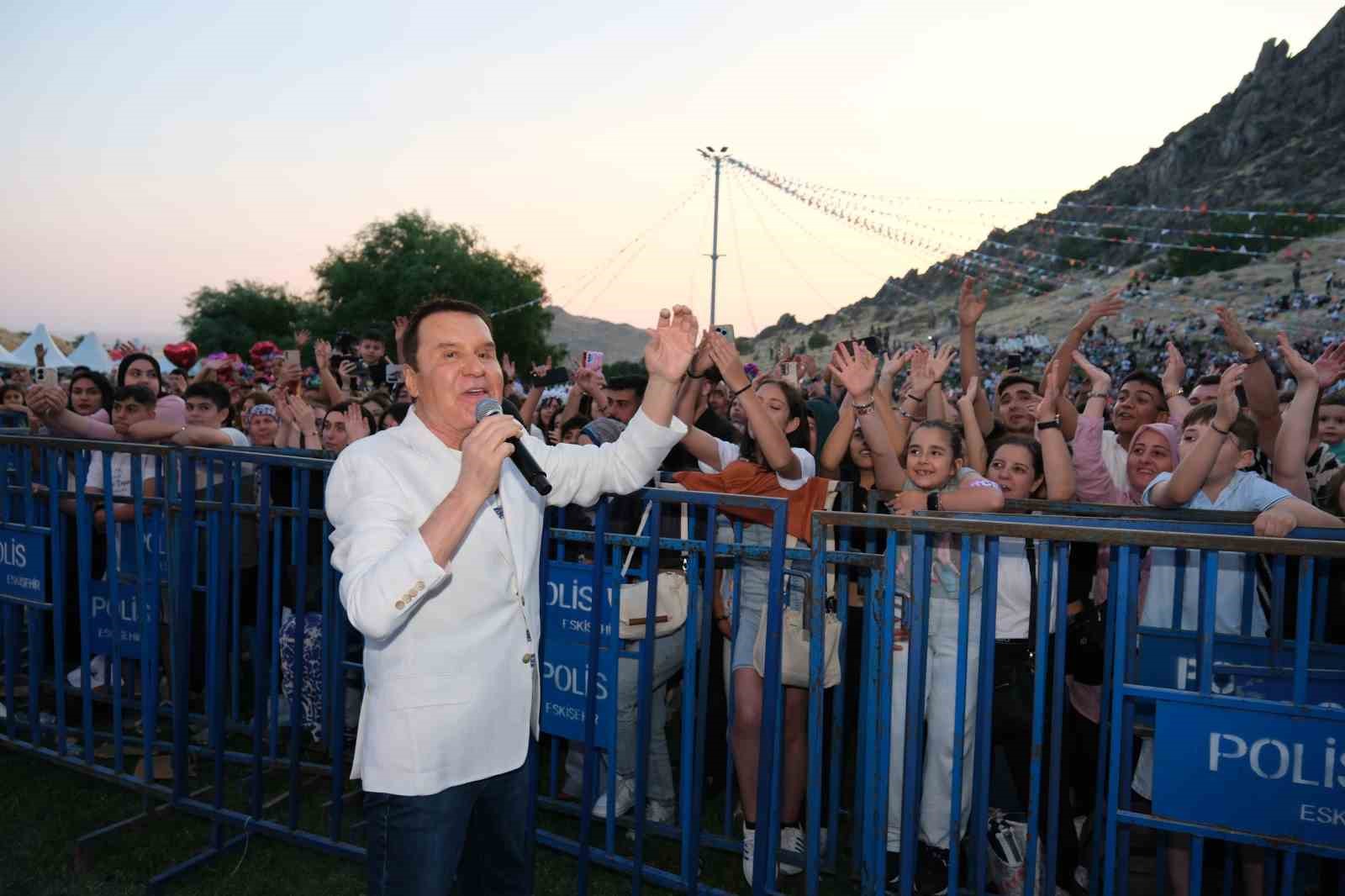 Sivrihisar’da unutulmaz gece yaşattılar