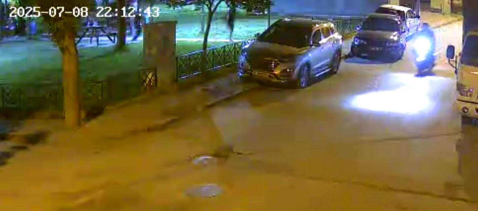 Parkta çıkan silahlı kavgada 1 kişi yaralandı