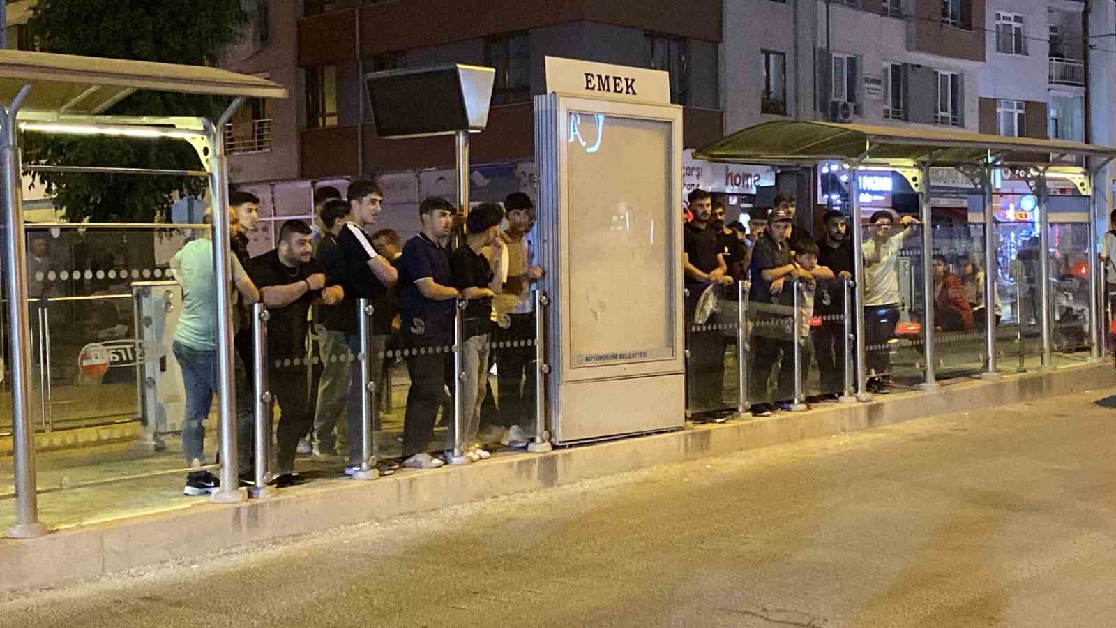 Benzin istasyonundan çaldığı otomobille kaçan hırsız 6 saat sonra yakalandı
