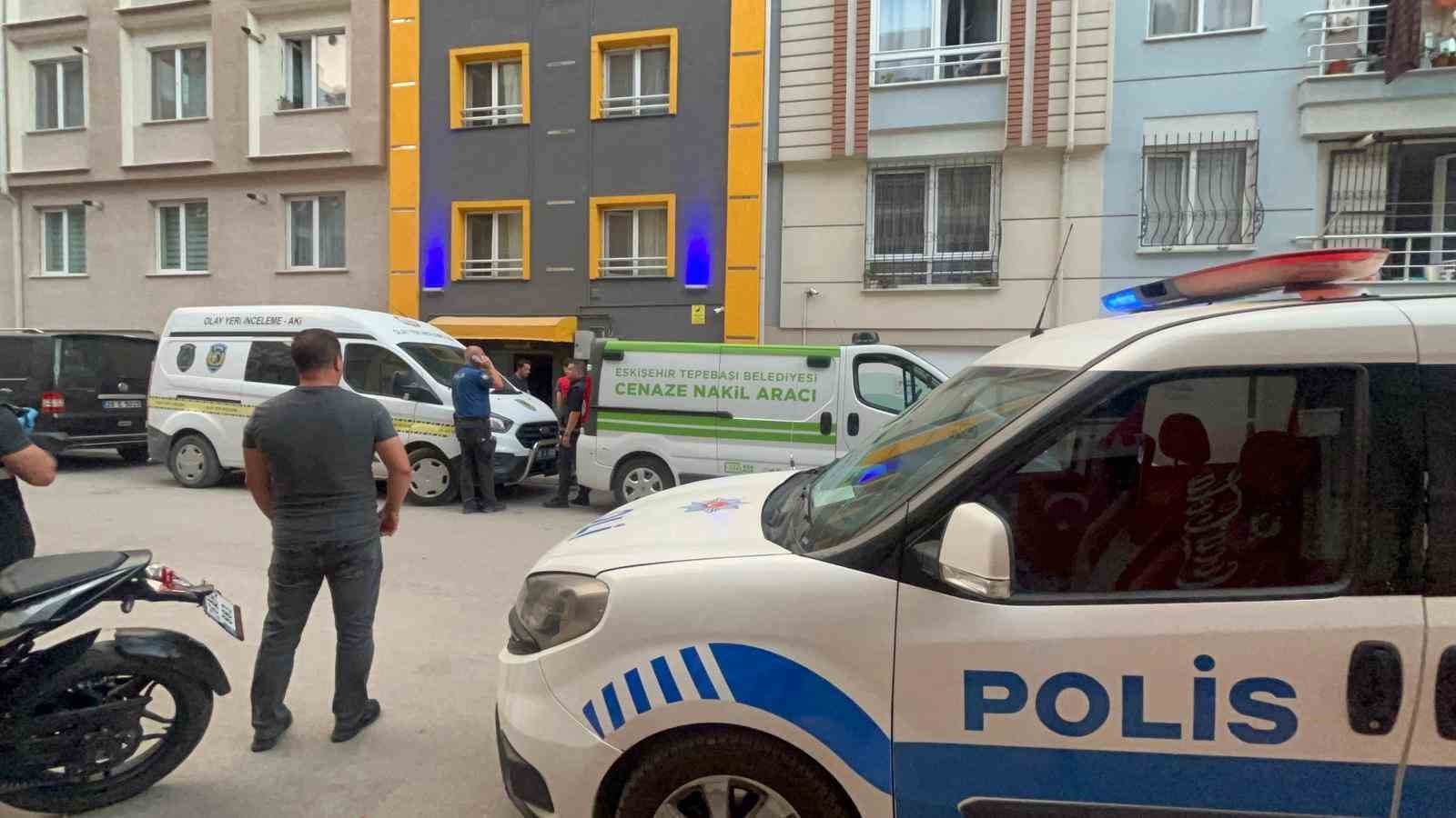 Sabah Sessizliği Ölümle Bozuldu: Apartmanda Şüpheli Ölüm!