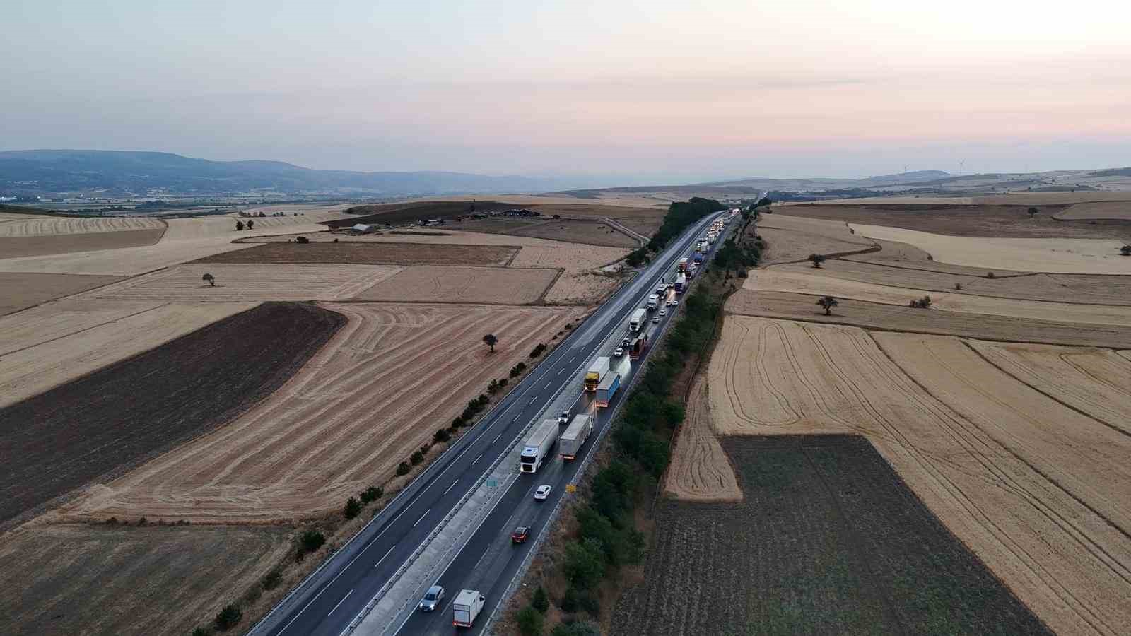 Eskişehir-Bozüyük Karayolu’nda Yol Çalışmaları Trafiği Felç Etti