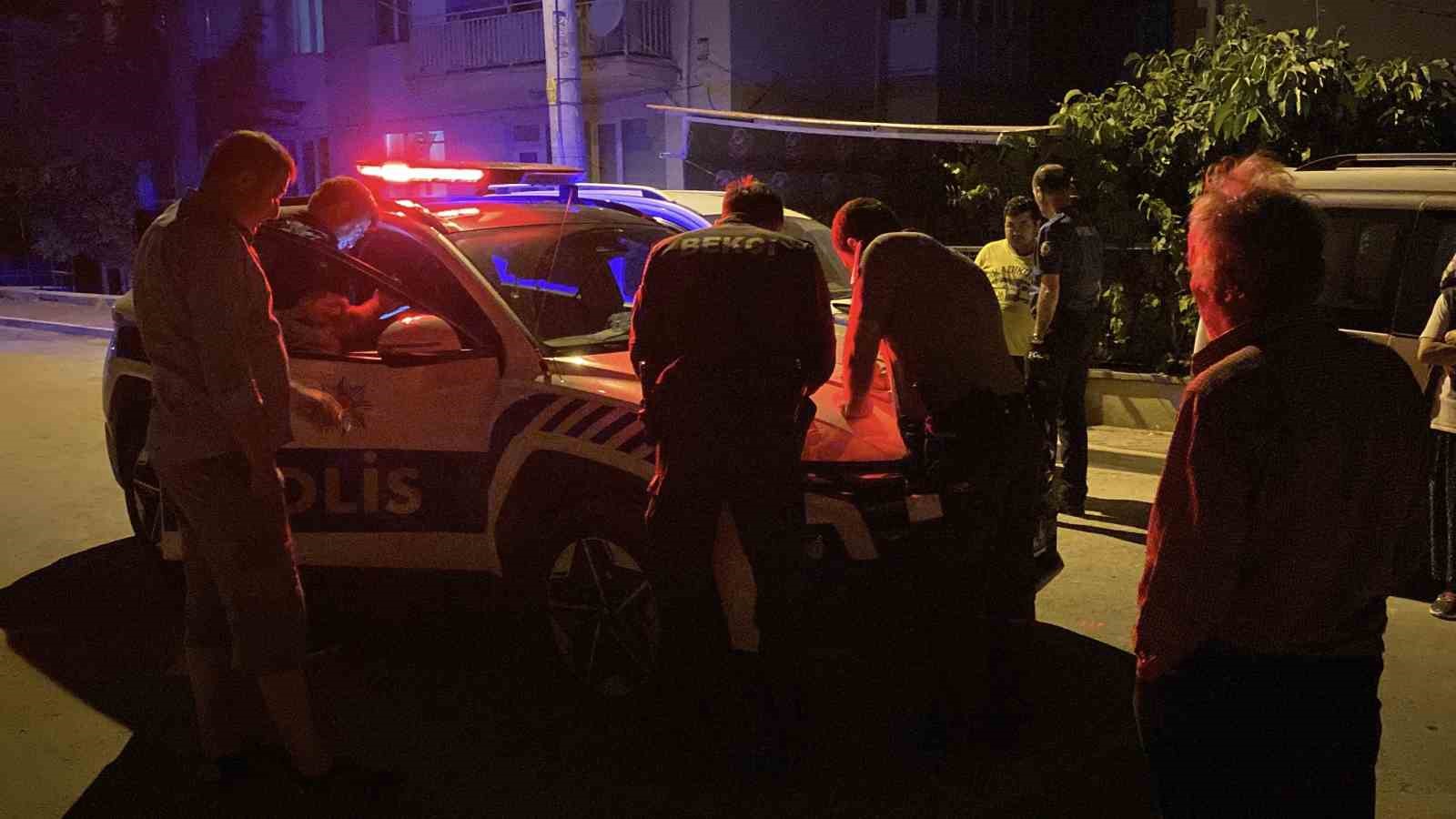 Gece Gece Ortalık Karıştı! Aile İçi Kavga Mahalle Sakinlerine Kabus Gecesi Yaşattı…