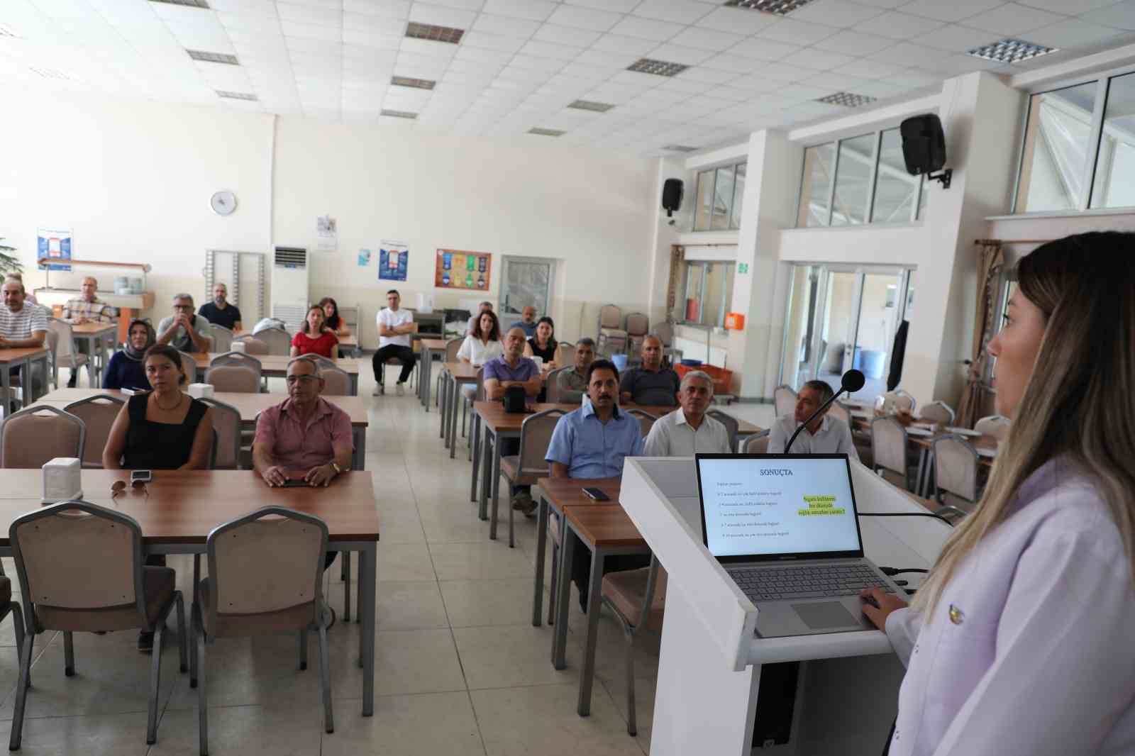 İl Tarım ve Orman Müdürlüğü’nde yerinde sigara bırakma danışmanlığı hizmeti