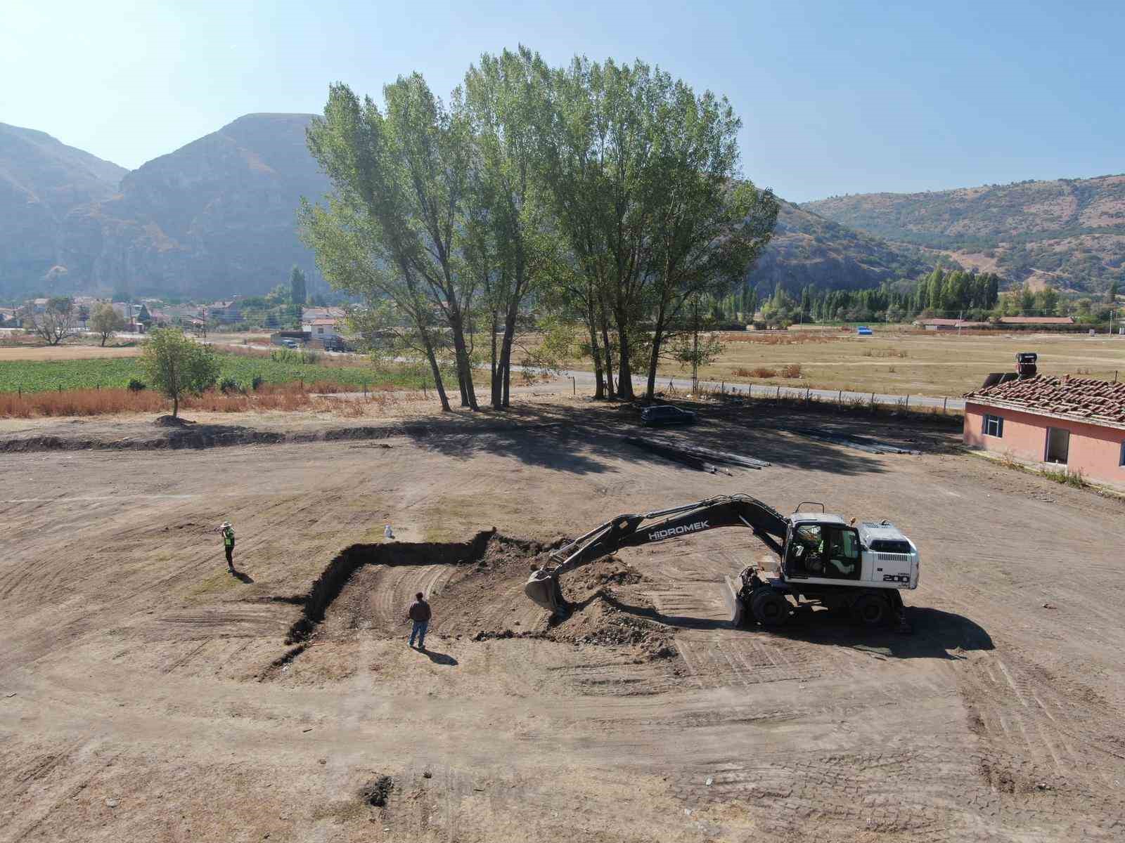 İnönü’ye 35 milyonluk spor kompleksi