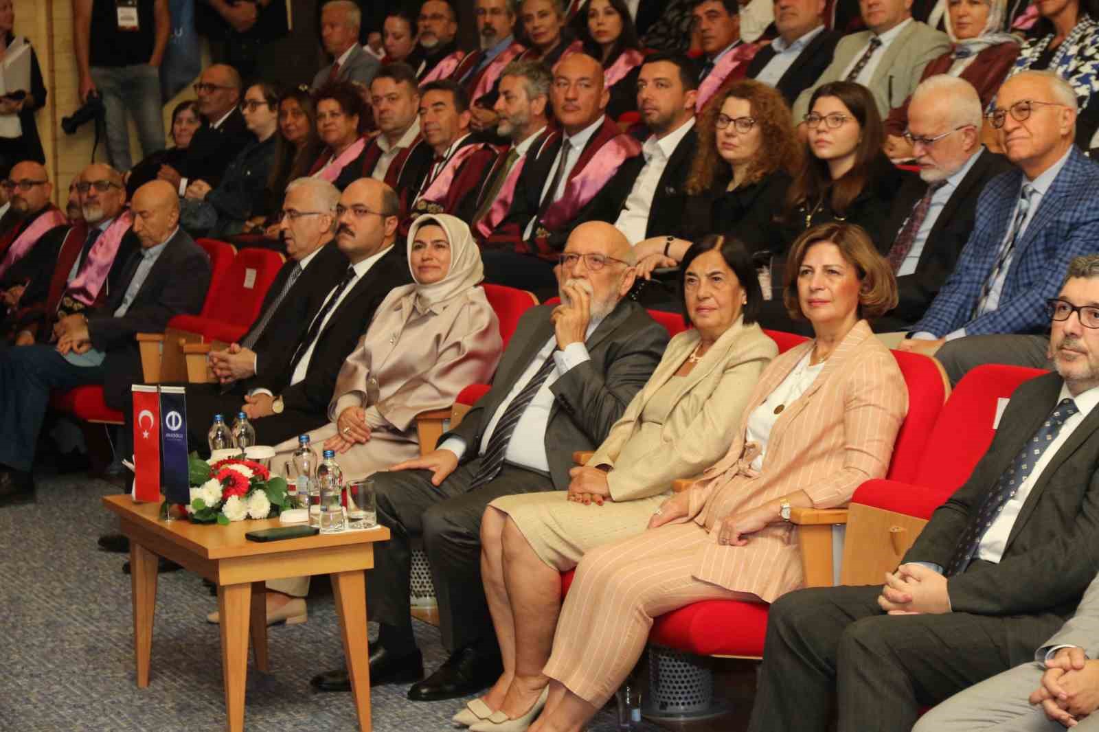 Anadolu Üniversitesi yeni eğitim öğretim yılı açılış töreni