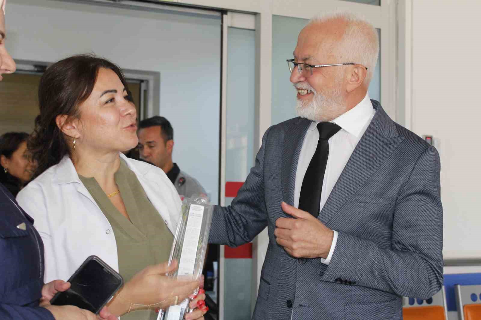 İl Sağlık Müdürü Bildirici’den fizyoterapistlere anlamlı ziyaret