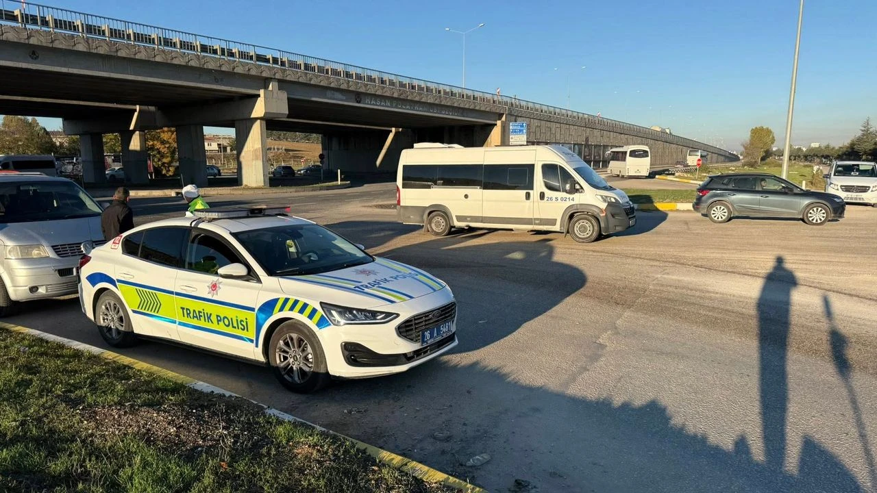 ESKİŞEHİR’DE KORSAN SERVİSLERE GEÇİT YOK!