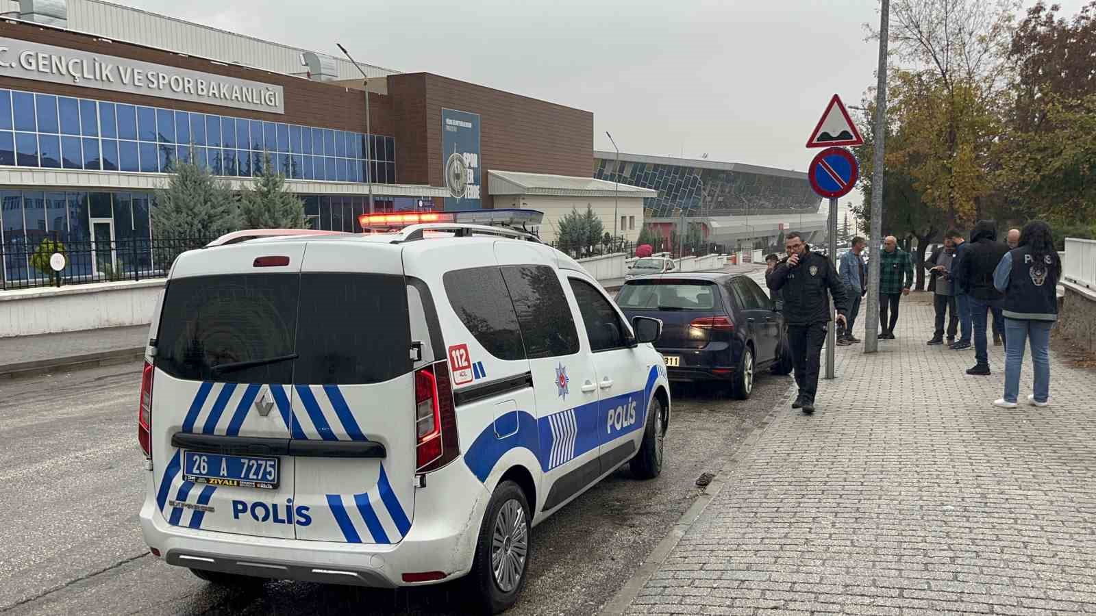 ESKİŞEHİR’DE ALACAK VERECEK KAVGASI KANLI BİTTİ!