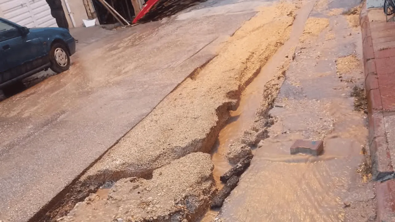 Eskişehir’de Yol Çöktü! Kazaya Davetiye!