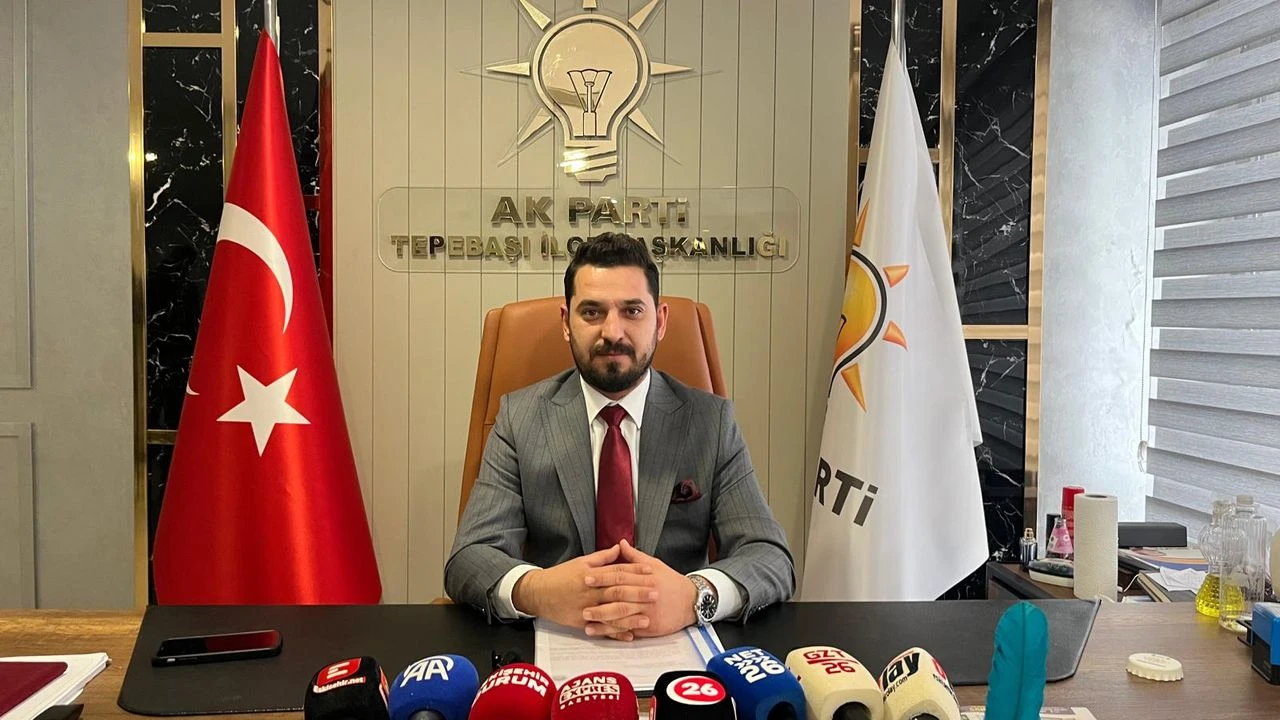 Muhammed Ali Kaya’dan Ataç’a: Avrupa’da Geziyorsun, Tepebaşı Batıyor!