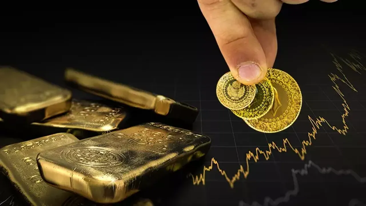 Yatırımcının yüzü gülüyor: Altın 46 yılın en büyük rekorunu kırdı!