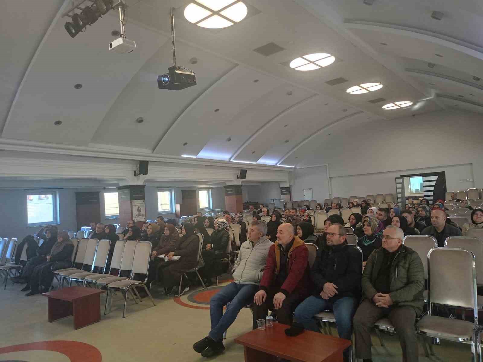 İl Müdürü Uzun, meclisi bilgilendirdi