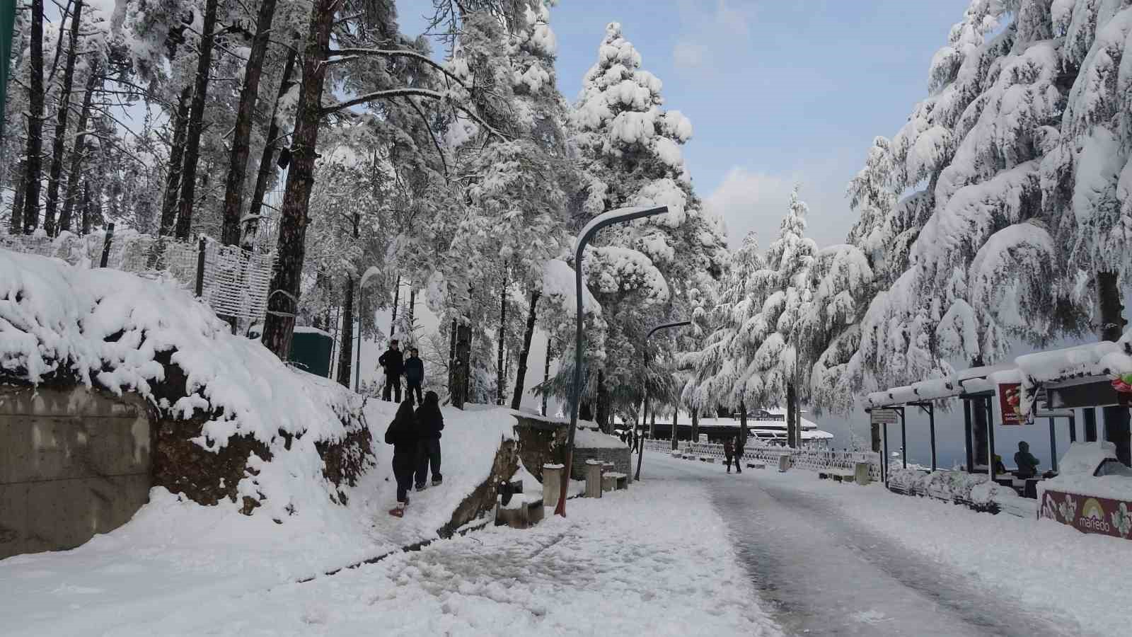 Ordu’nun ‘seyir terası’ Boztepe’de kar güzelliği