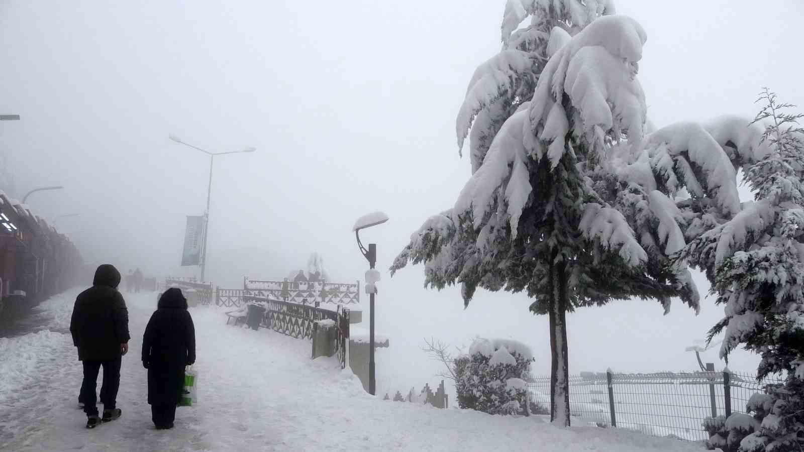 Ordu’nun ‘seyir terası’ Boztepe’de kar güzelliği