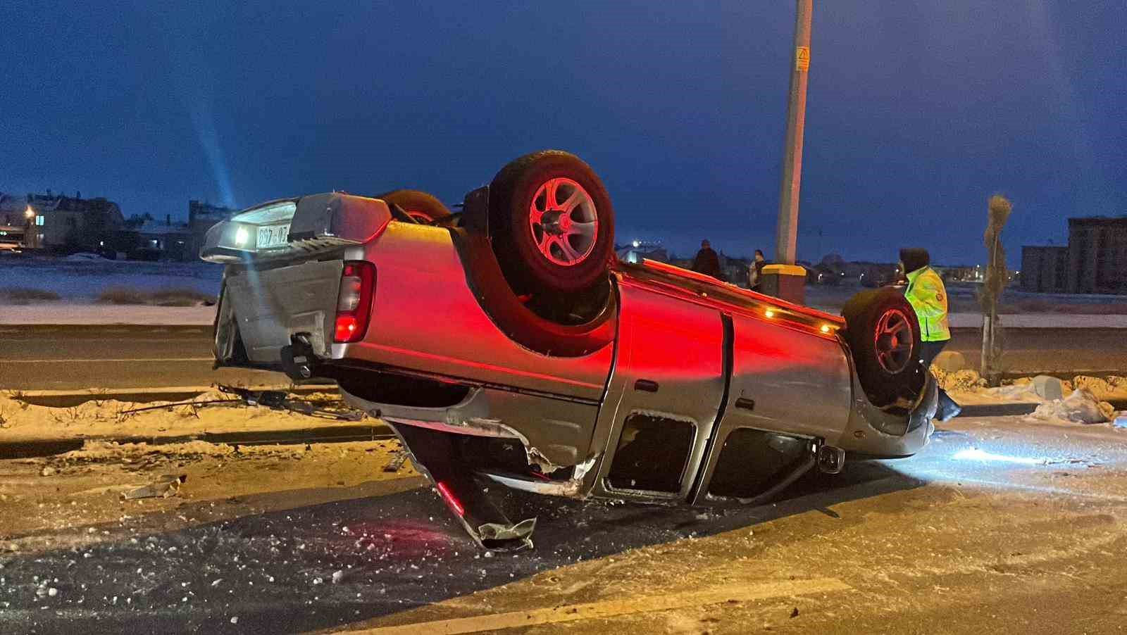 Karaman’da buzlanma kazaya yol açtı: 2 yaralı