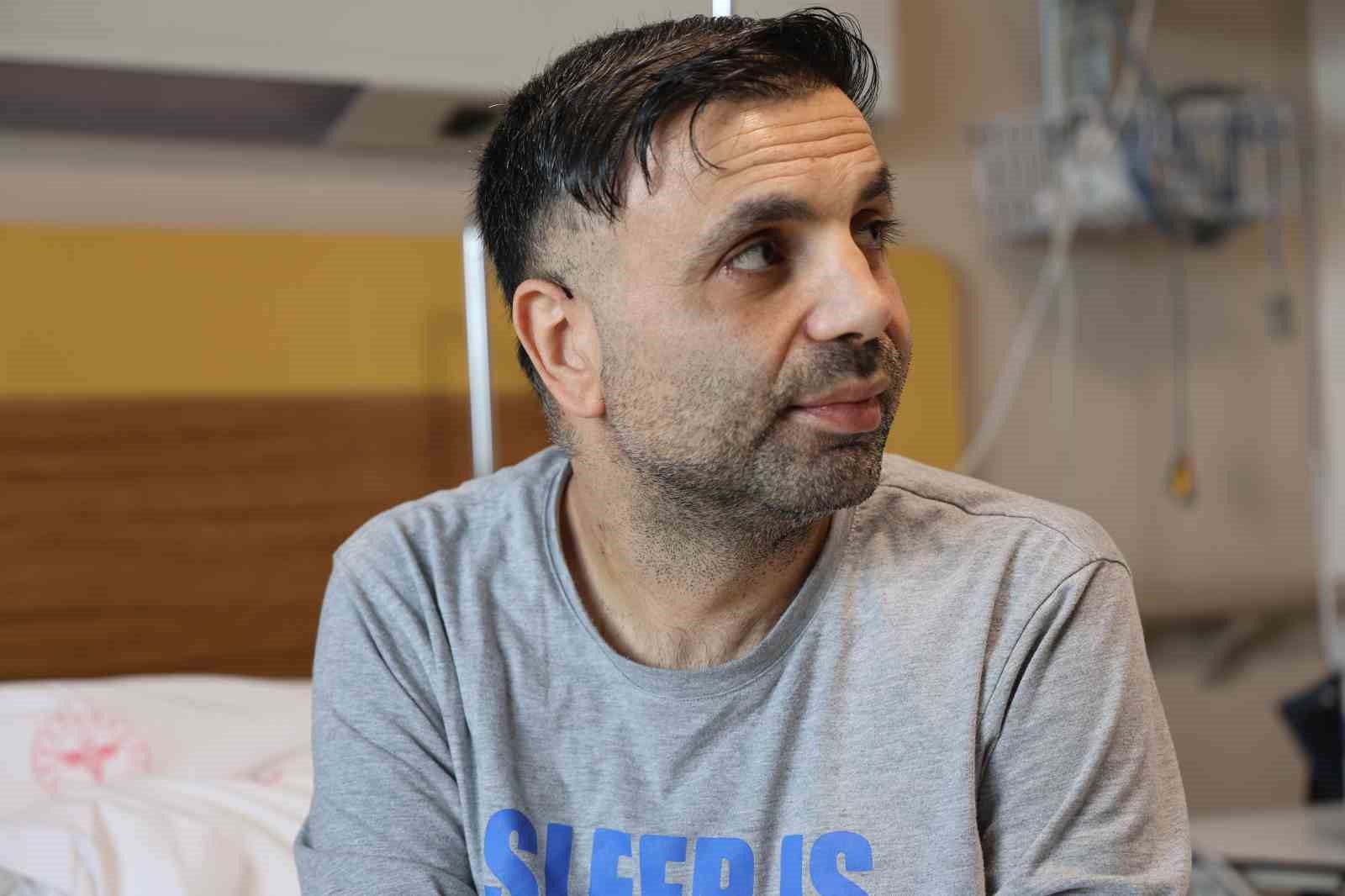 Elazığ’da 45 yaşındaki hasta 50 dakikalık kalp masajıyla hayata döndürüldü