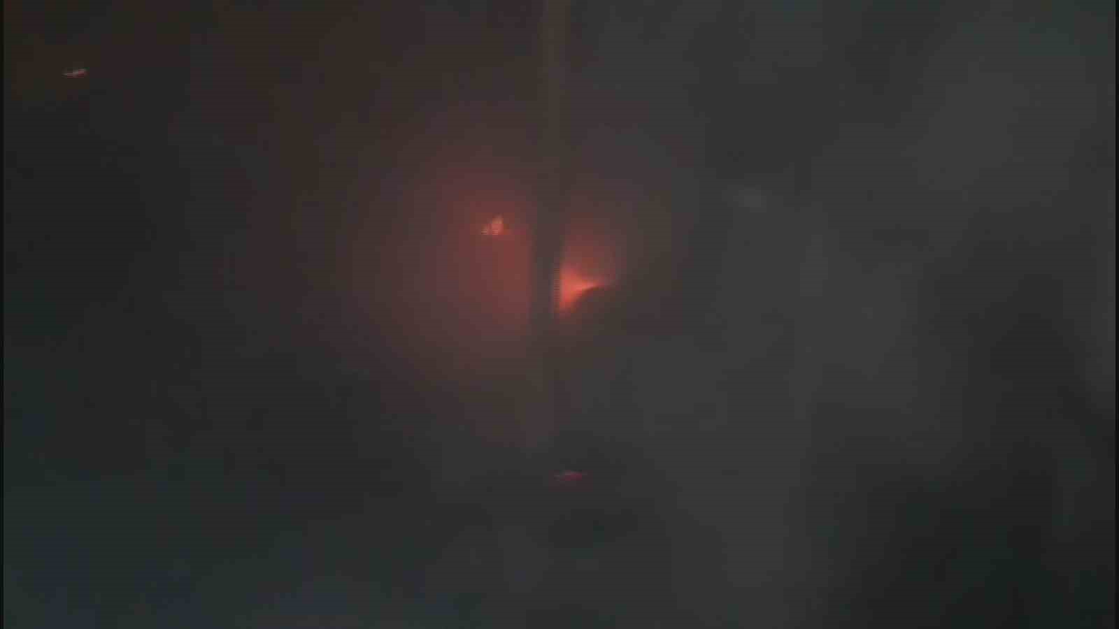 Çatı katındaki odunlukta çıkan yangında 40 güvercin telef oldu