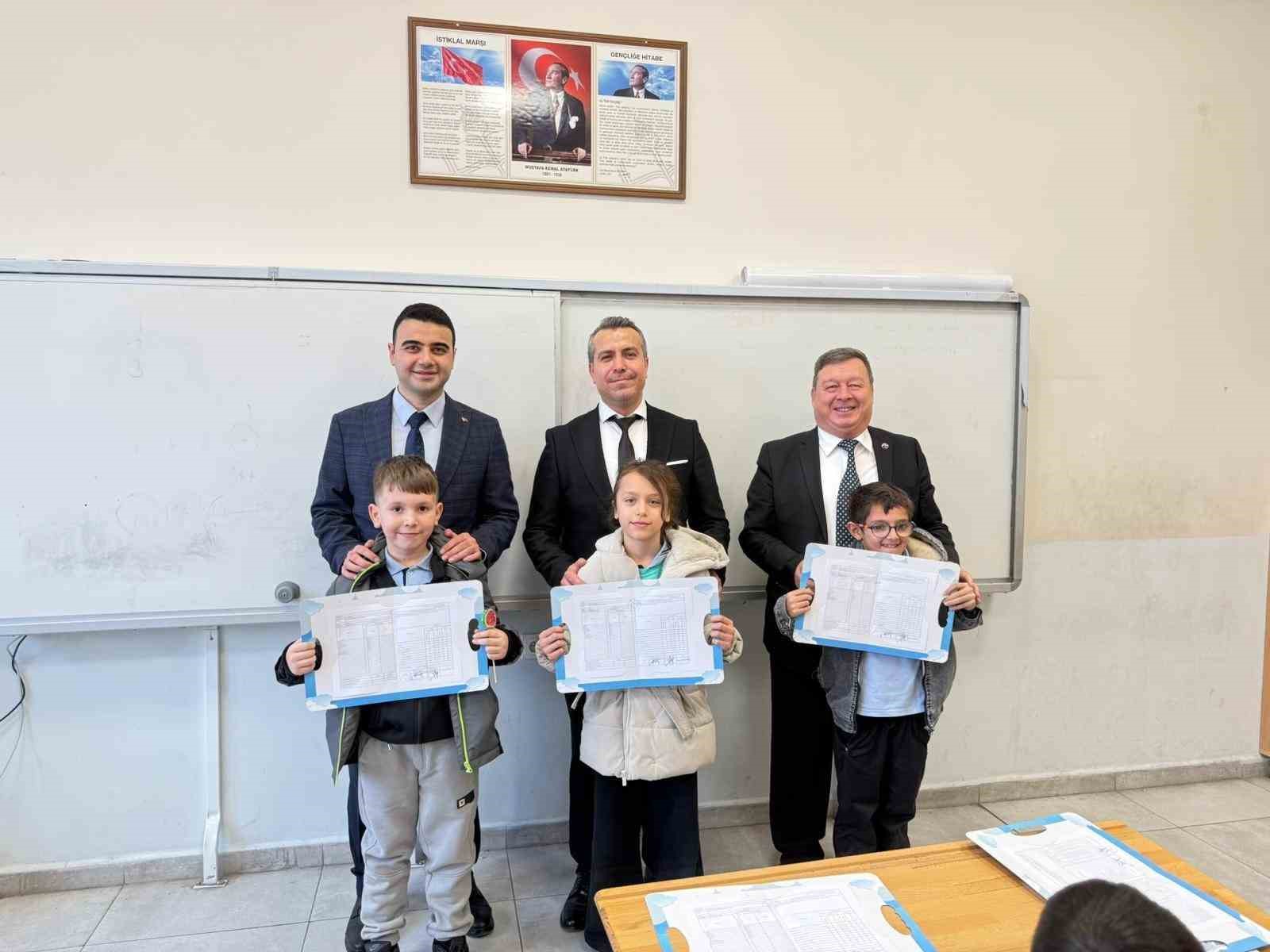 Osmaneli’nde 3 bin 213 öğrenci yarıyıl tatiline girdi