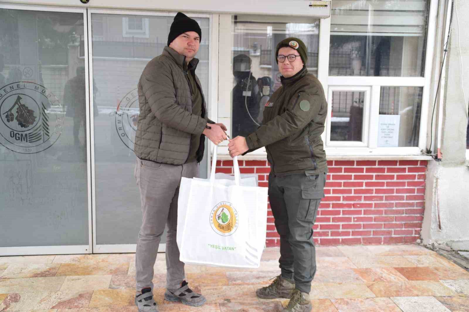 Kütahya’da Orman Muhafaza Memurlarına yeni görev kıyafetleri dağıtıldı