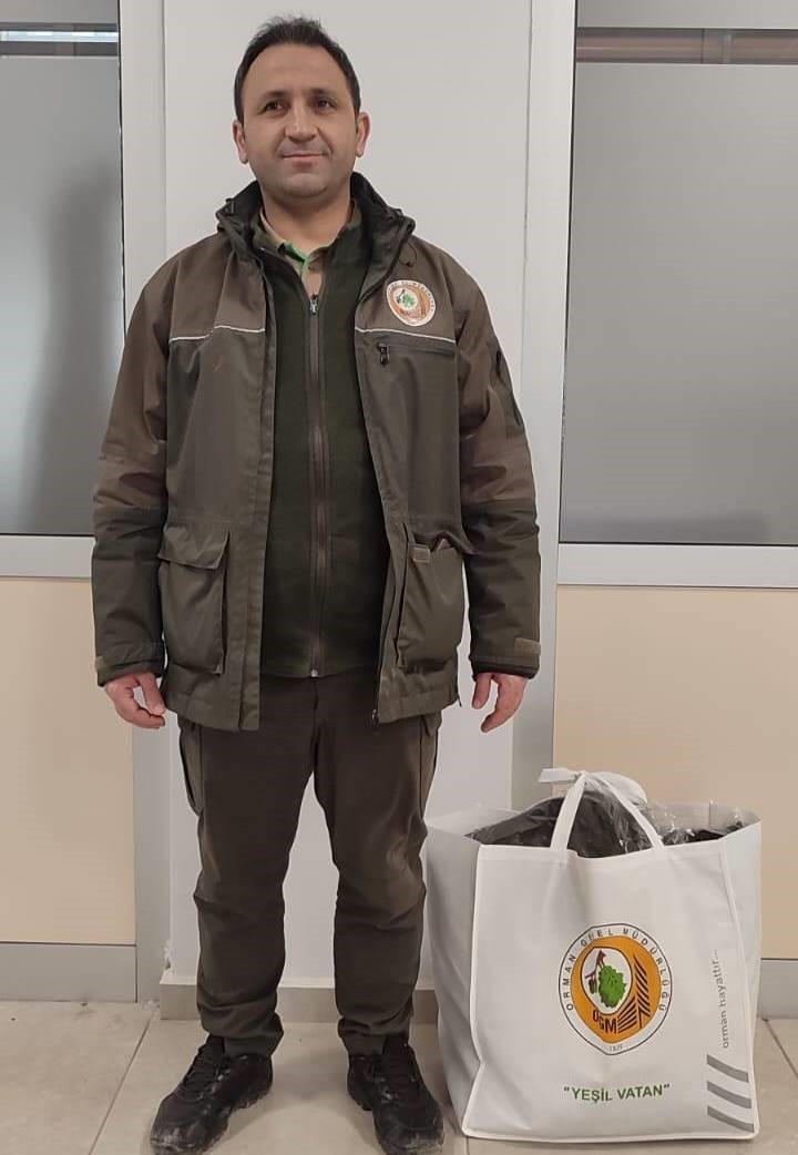 Kütahya’da Orman Muhafaza Memurlarına yeni görev kıyafetleri dağıtıldı