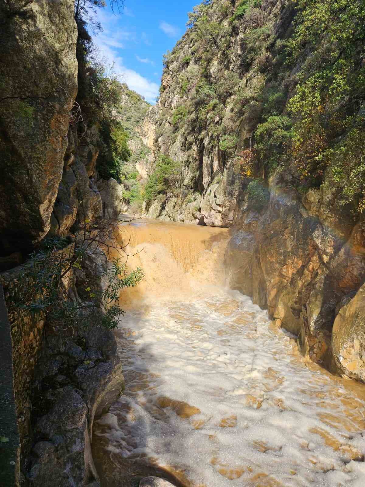 Yoğun yağışlar Gökbük Kanyonu’nun su debisini artırdı