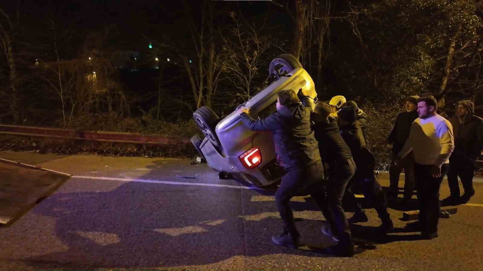 Beykoz’da otomobil takla attı: 2 yaralı