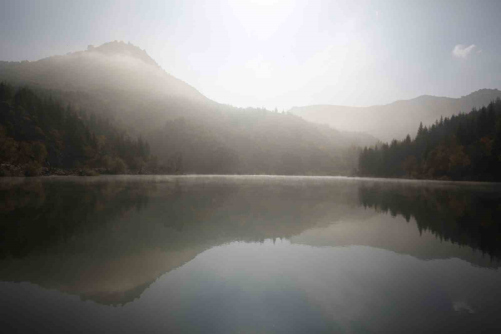 Afyonkarahisar’ın sis altındaki görüntüsü mest etti
