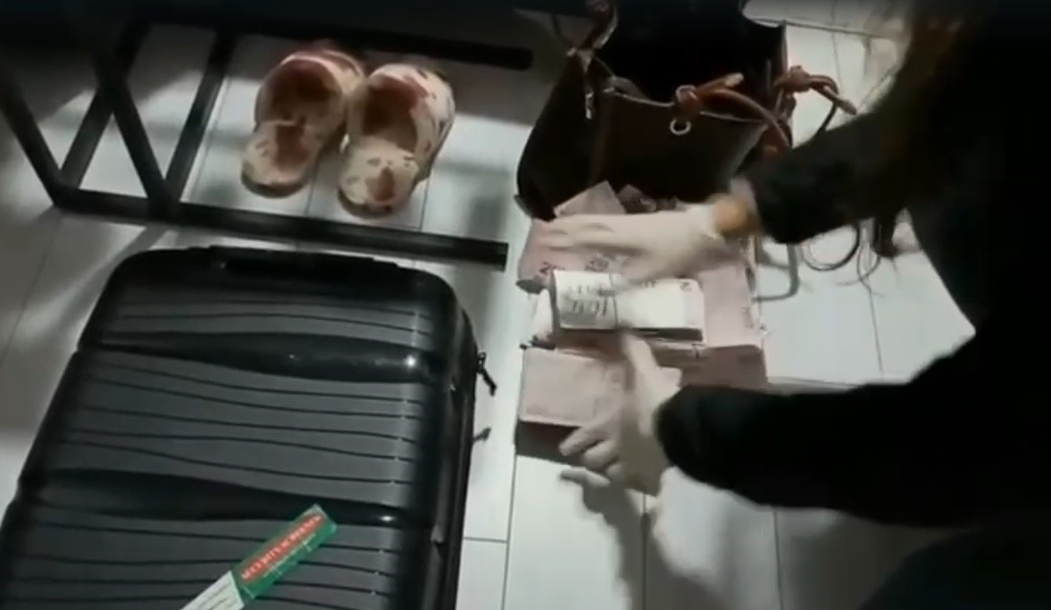 İzmir’de ’insan ticareti’ operasyonu: 4 tutuklama