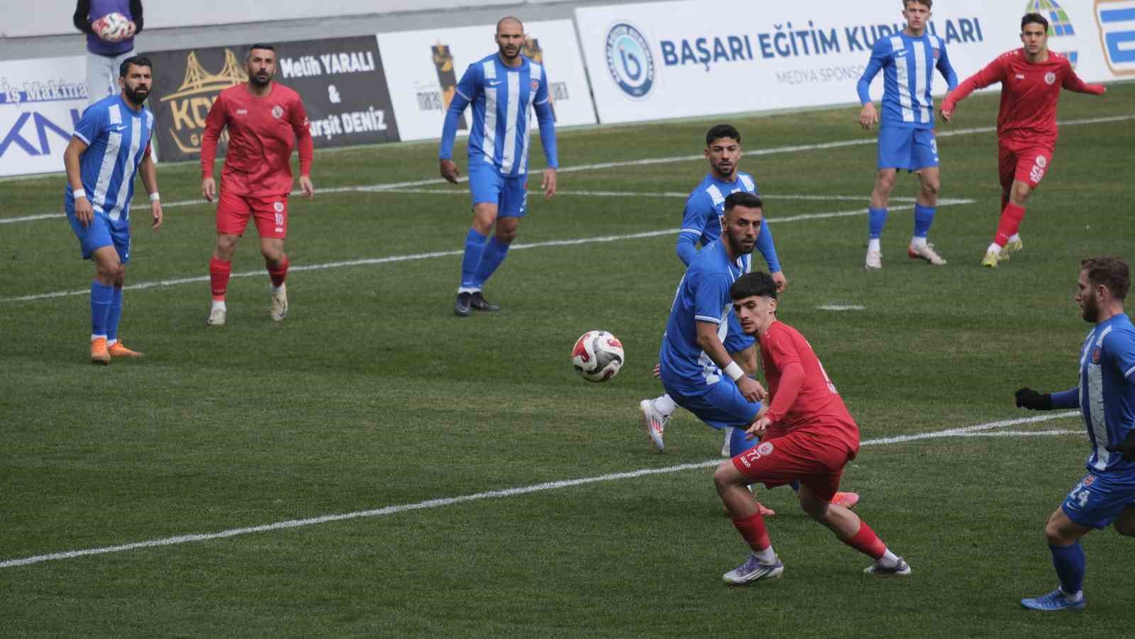 TFF 2. Lig: Karaman FK: 0 - Kepezspor: 4