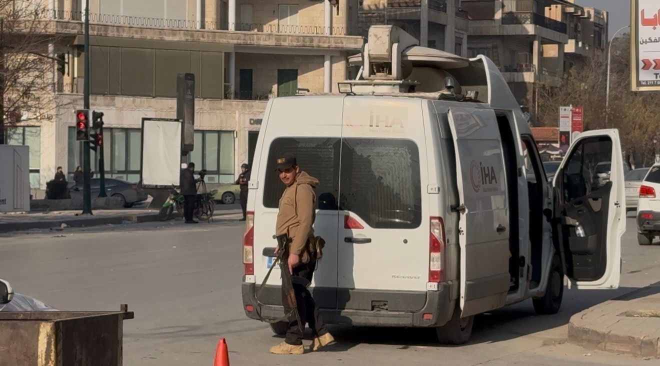 Halep’te İhlas Haber Ajansı ekibine keskin nişancı ateşi