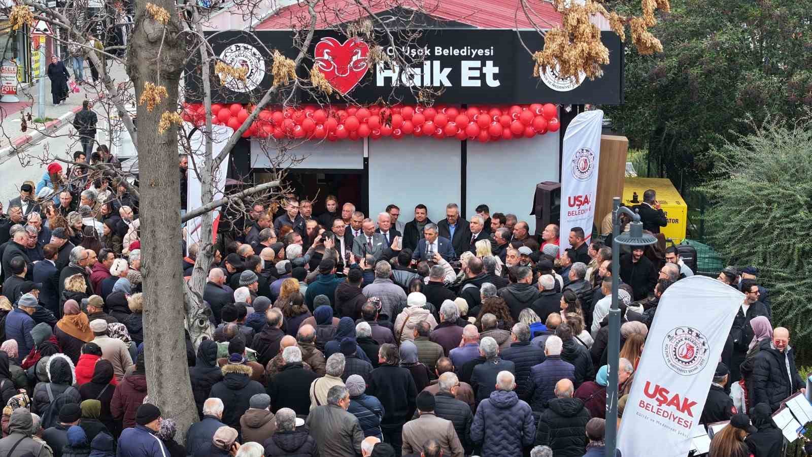 Uşak Belediyesi halkı için ürettiği projeleri 2026 yılında zirveye taşımayı hedefliyor