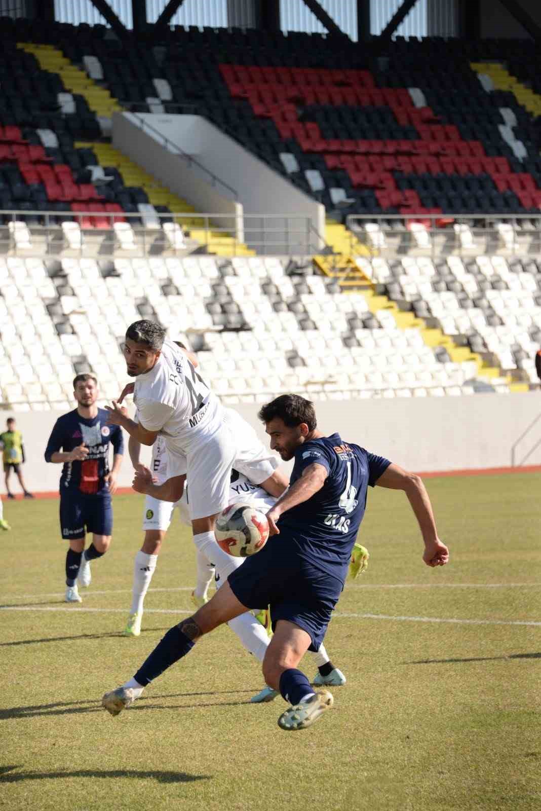 TFF 2. Lig: Somaspor: 1 - Fethiyespor: 2