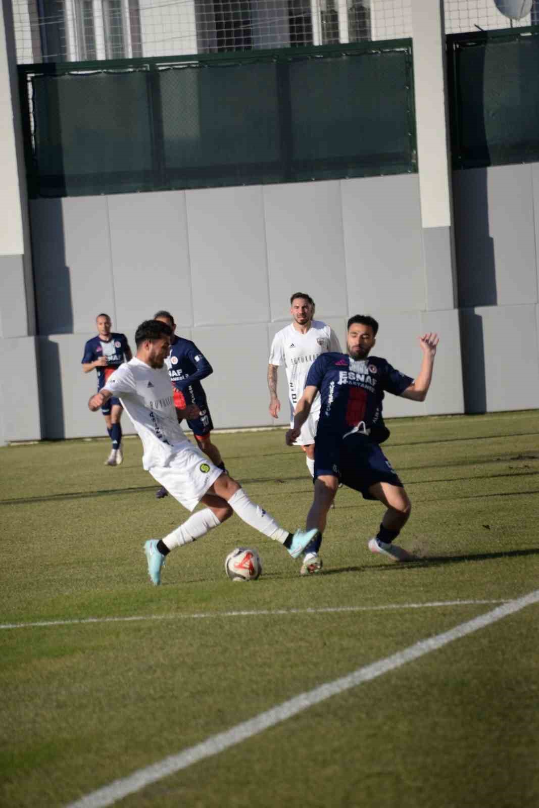 TFF 2. Lig: Somaspor: 1 - Fethiyespor: 2