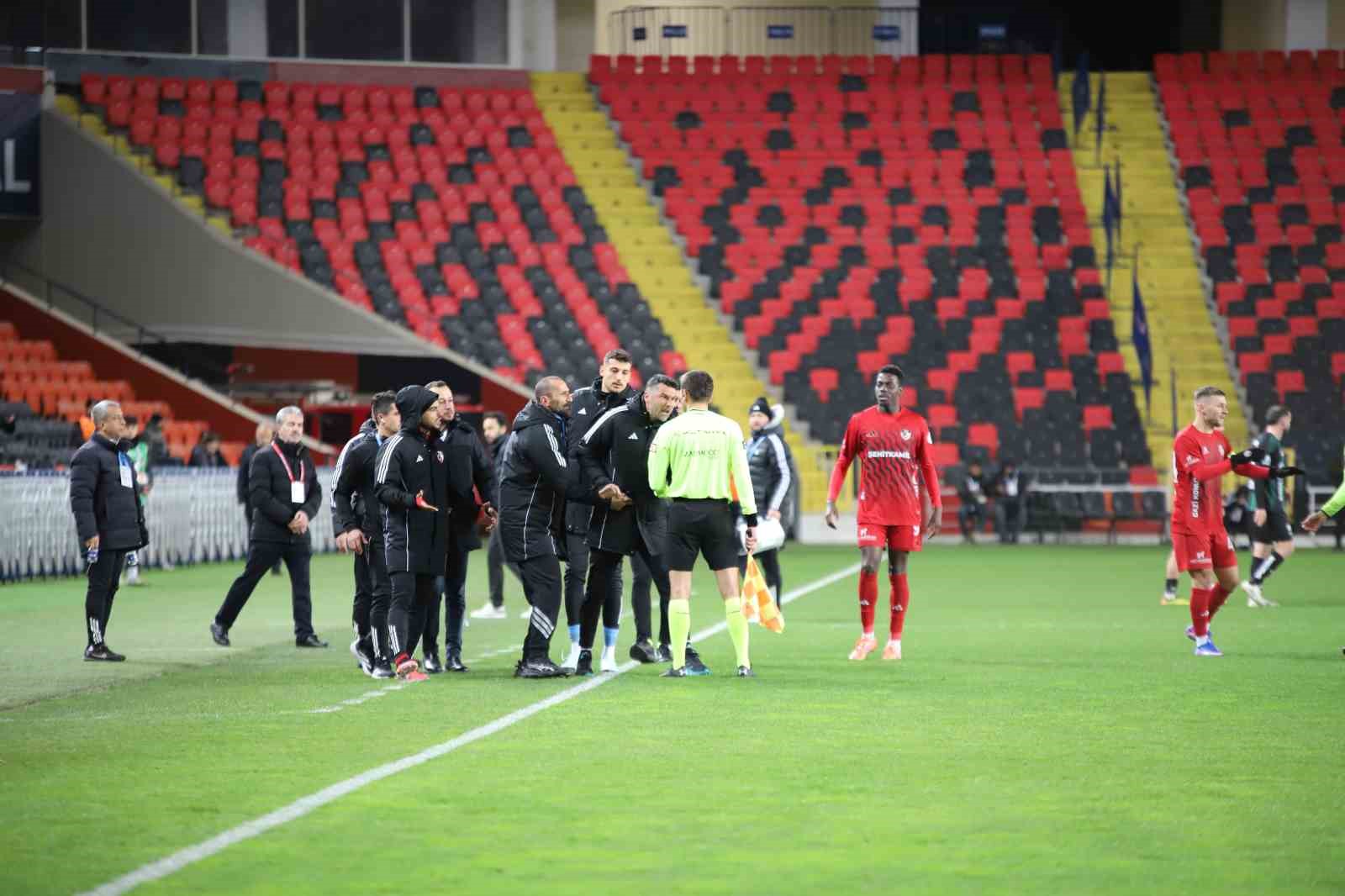 Ziraat Türkiye Kupası: Gaziantep FK: 0 - Kocaelispor: 0 (İlk yarı)