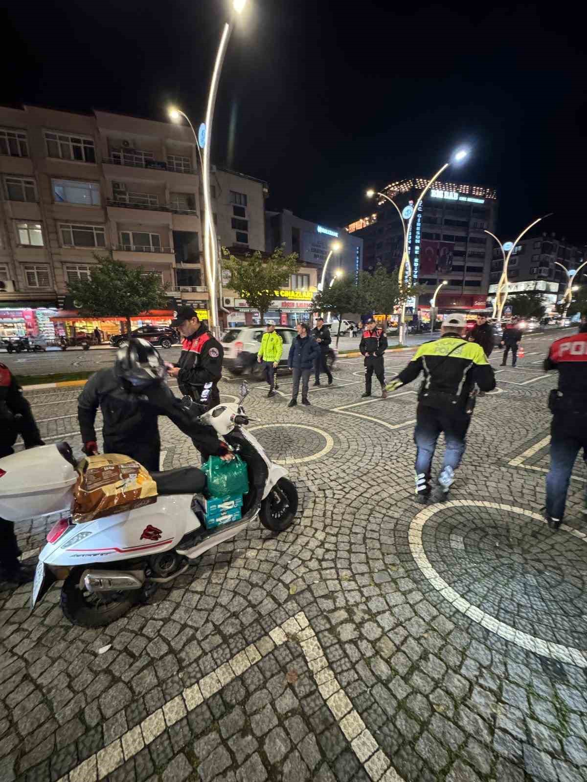 Giresun Emniyet Müdürlüğü’nden umuma açık alanlarda sıkı denetim