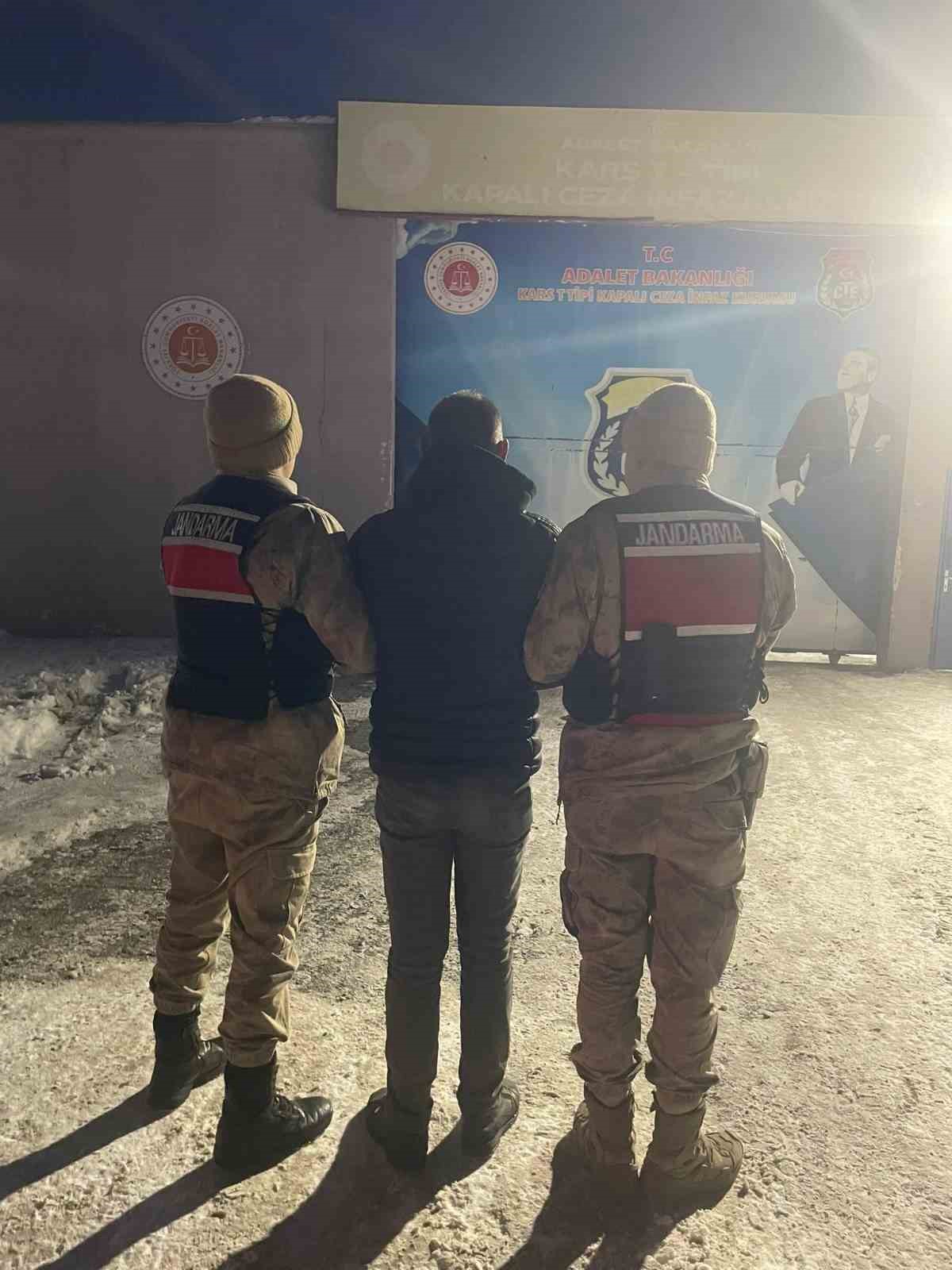Kars’ta hapis cezası bulunan 3 kişi yakalandı