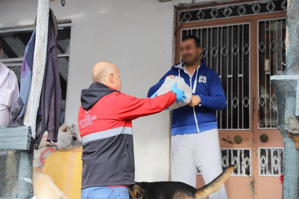 Ordu’da ihtiyaç sahiplerine sıcak yemek desteği